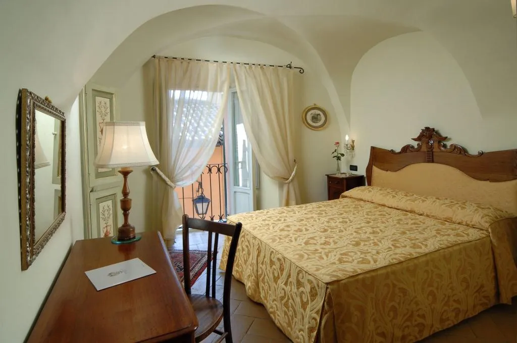 Room, Palazzo Leti Residenza Depoca, Perugia