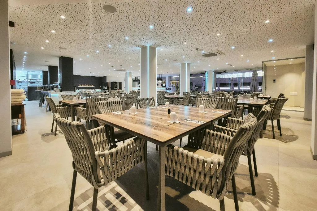 Restaurant, Apartamentos Ponent, Majorca