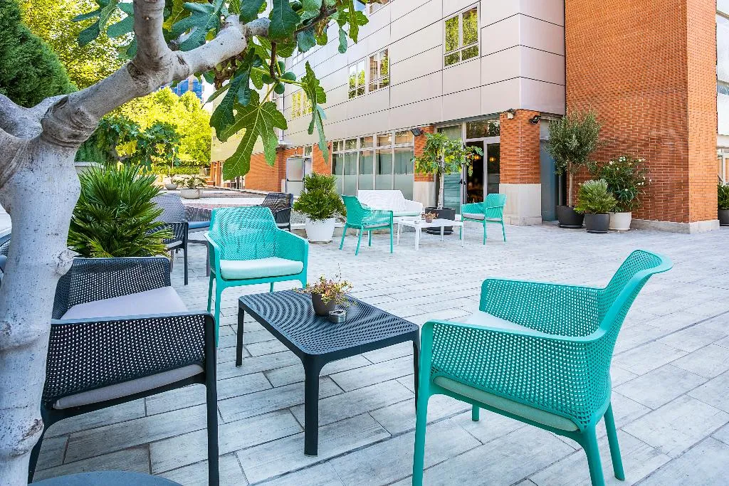Terrace, Sercotel Madrid Aeropuerto, Madrid