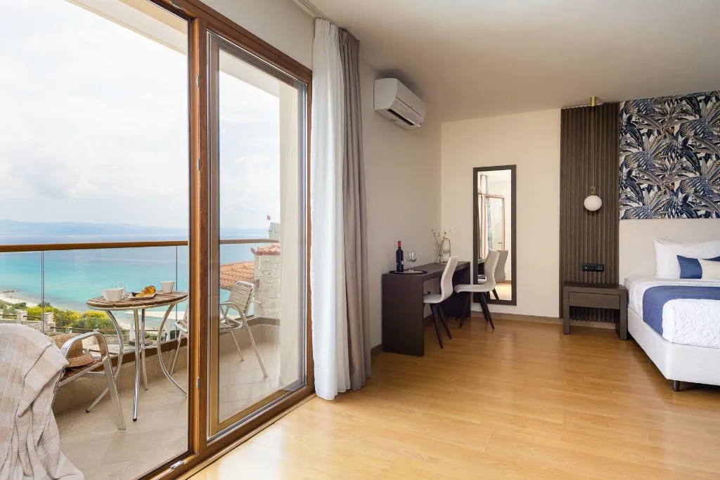 JUNIOR SUITE SIDE SEA VIEW WITH BALCONY Room, Blue Bay Halkidiki - Adults Only, Halkidiki