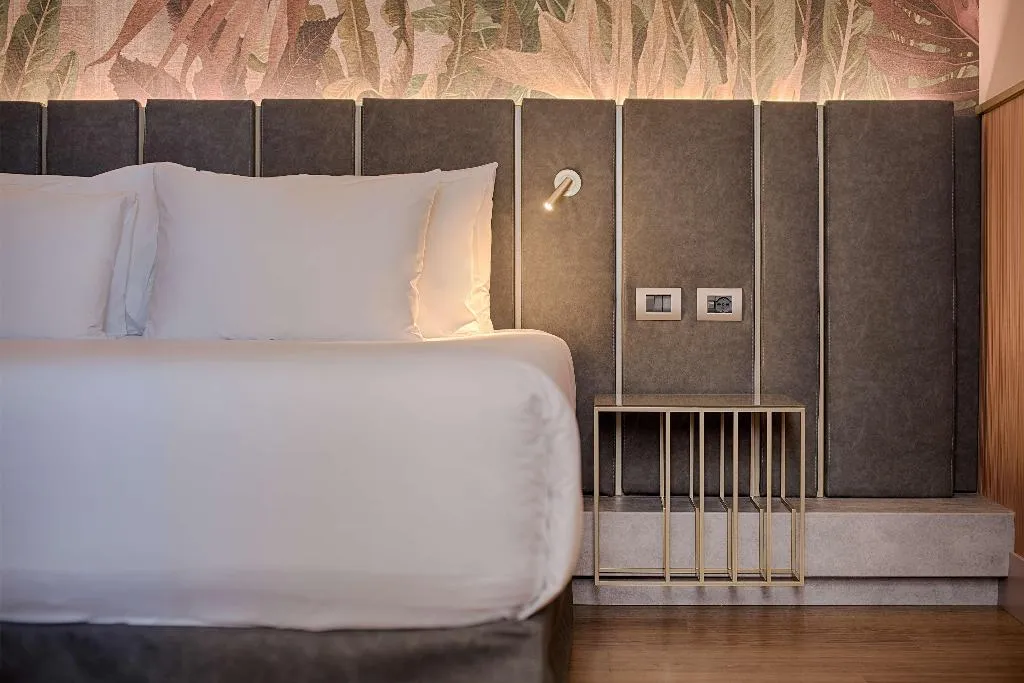Room, NH Collection Milano Touring, Milan