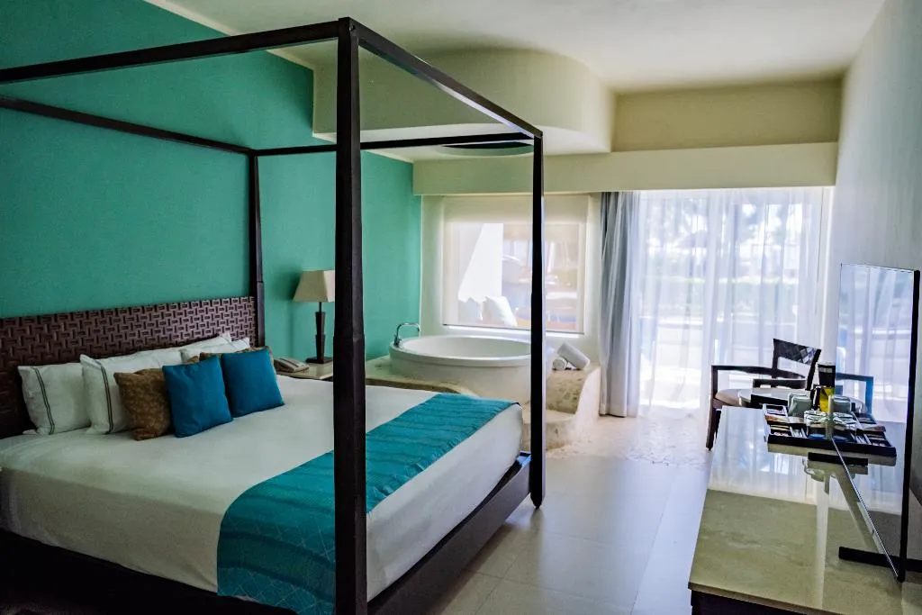 Room PREMIUM Room, Iberostar Selection Riviera Cancun, Cancun Area