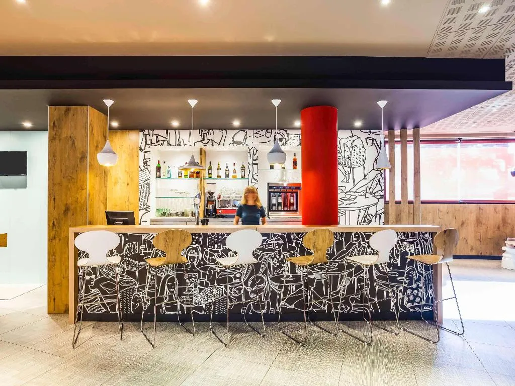 Bar, Ibis Madrid Aeropuerto Barajas, Madrid