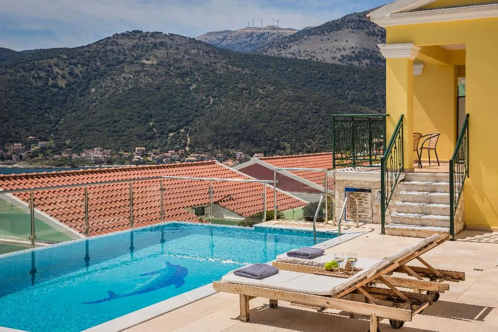 VILLA TWO BEDROOMS WITH PRIVATE POOL Room, Kefalonia Bay Palace by GHH, Kefallinia