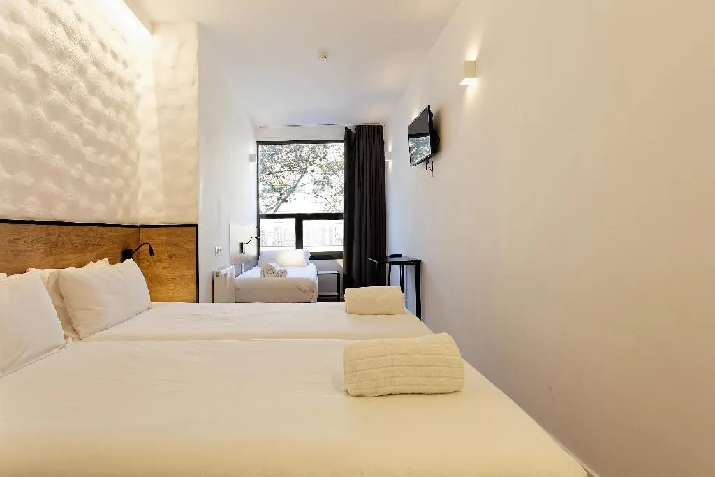 TRIPLE STANDARD Room, Green House Hotel, Barcelona