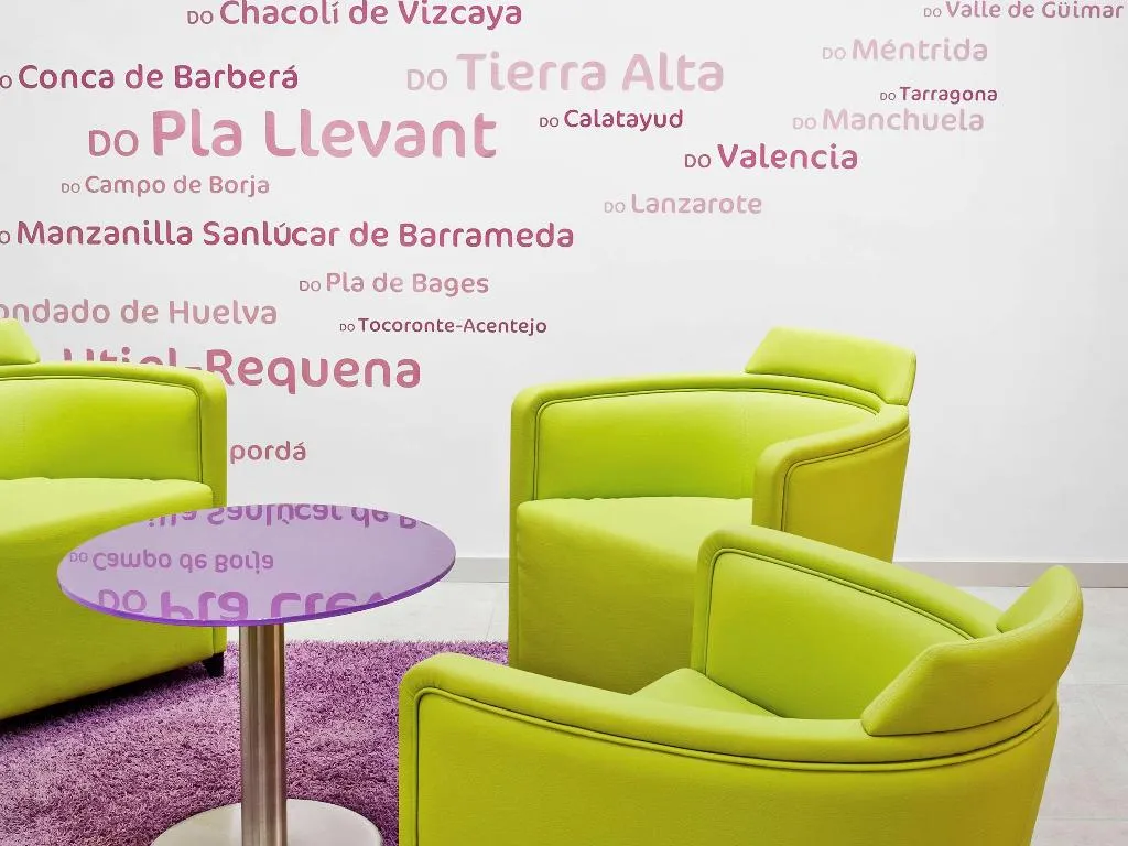 Bar, Ibis Styles Madrid Prado, Madrid