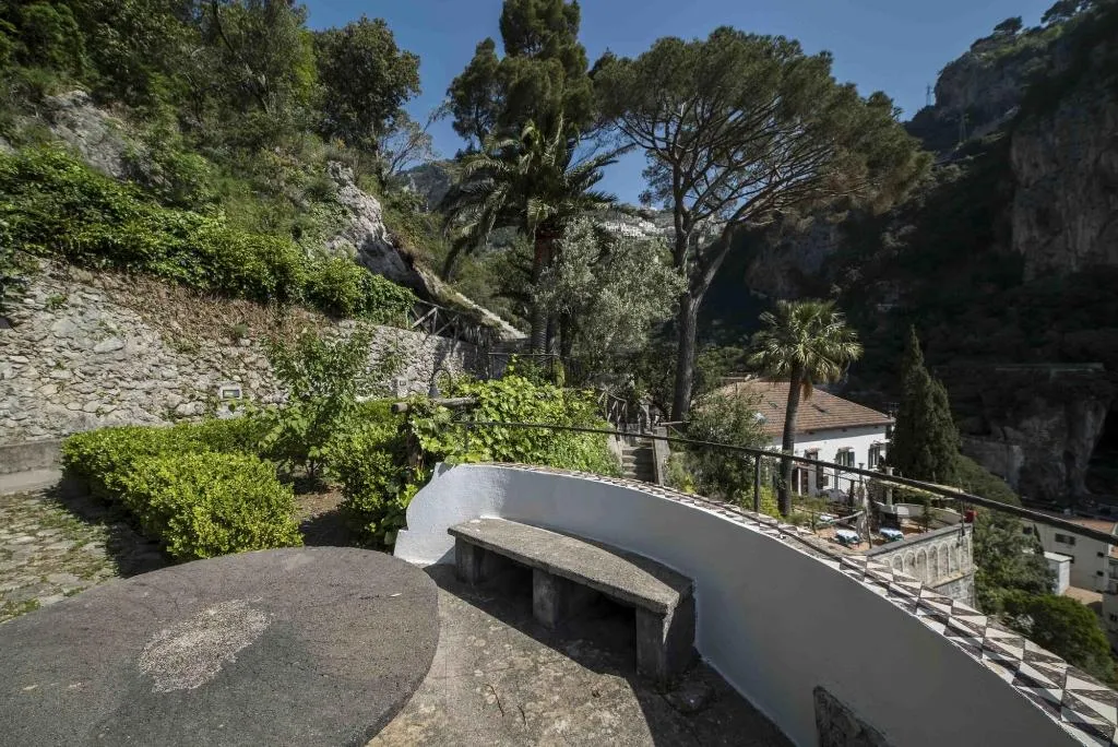 Sports and Entertainment, Hotel Villa Annalara, Naples