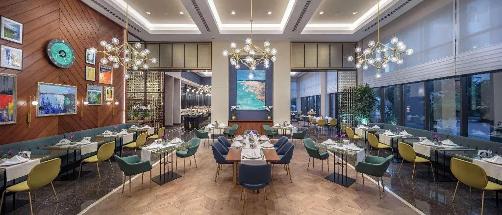 Restaurant, Doubletree Hilton Antalya City Centre, Antalya