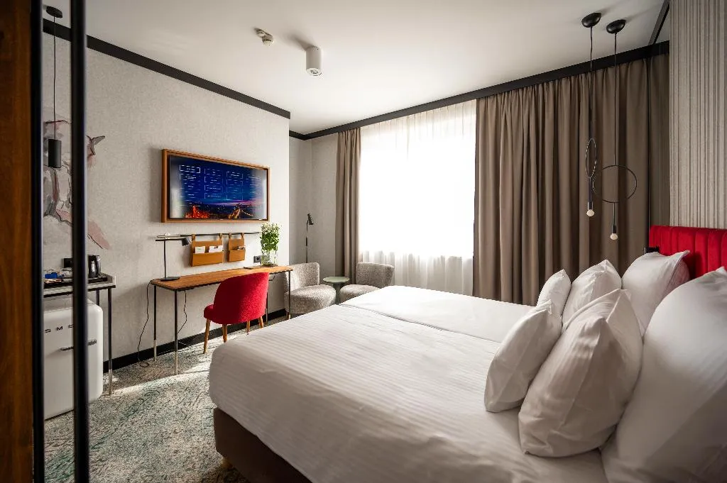 DOUBLE STANDARD Room, Kossak, Krakow