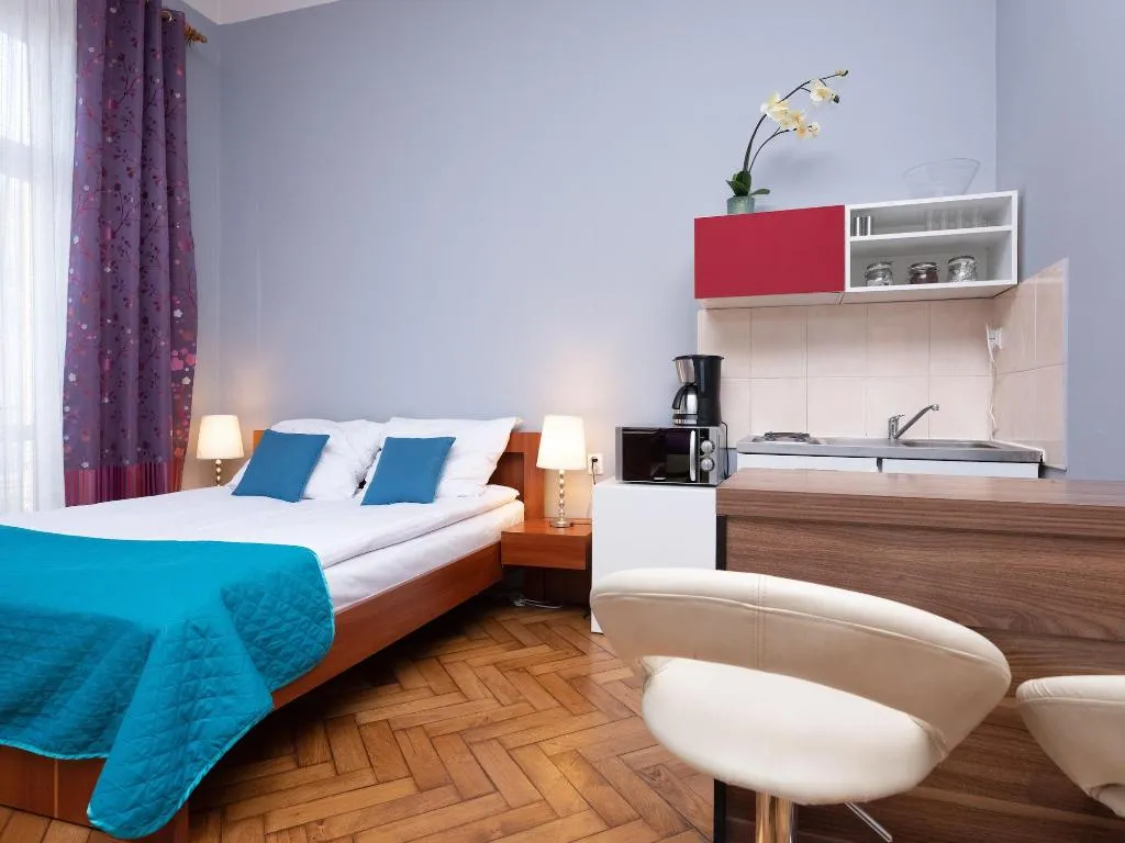 Room, Erasmus Student Apartments - Krakow Old Town, Krakow