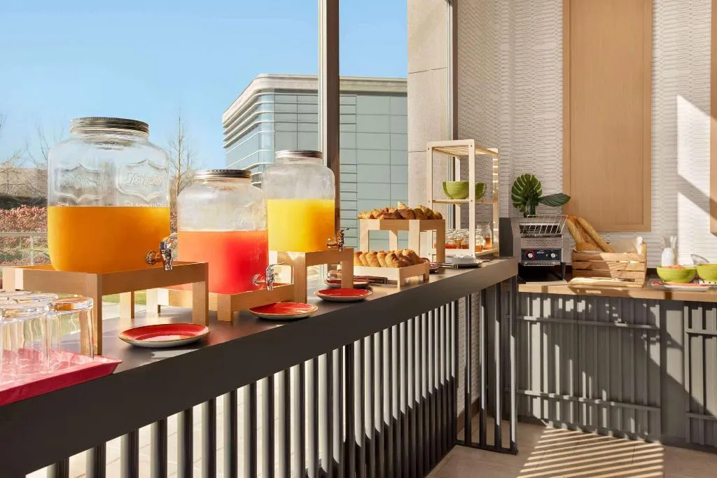 Restaurant, Ramada by Wyndham Madrid Getafe, Madrid