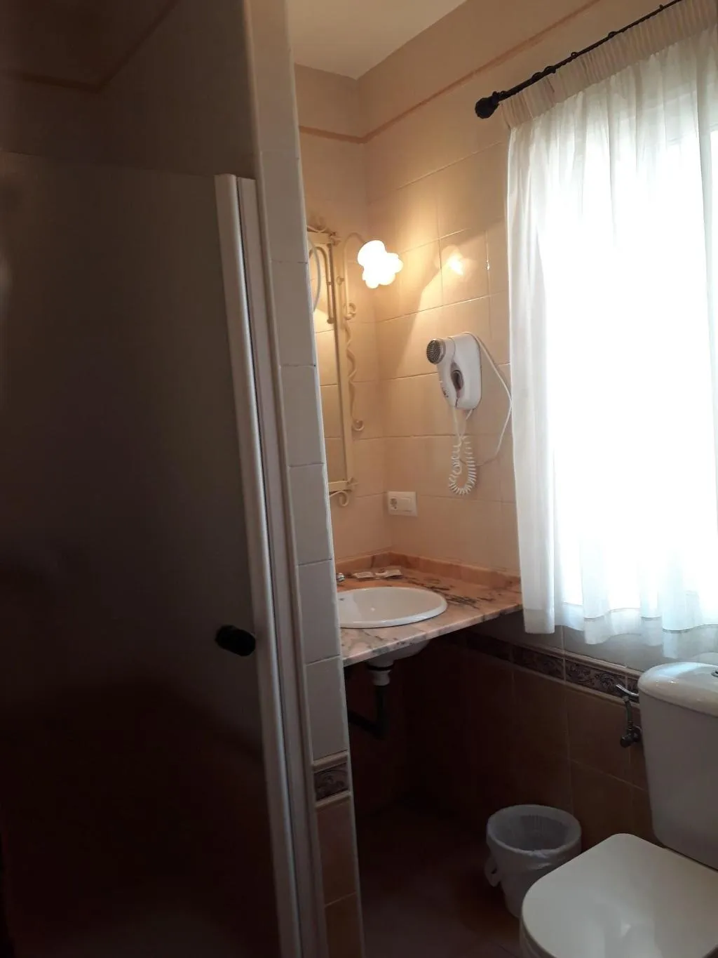 Room, Pensión Doña Trinidad, Seville