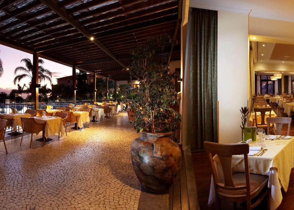Restaurant, Porto Mare, Madeira