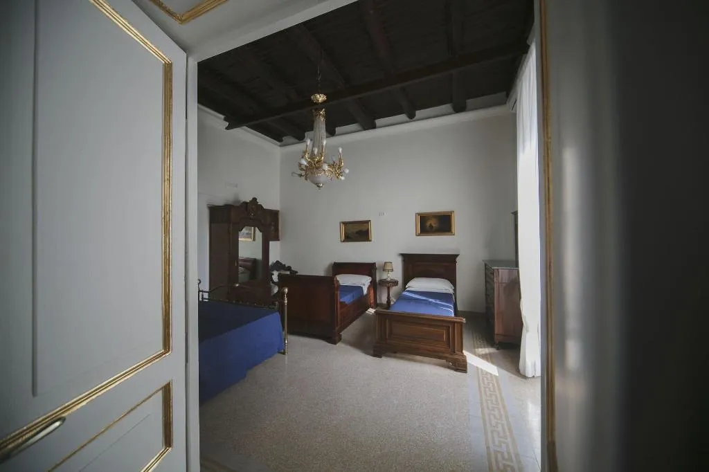 Room, Area Angioina Suites, Naples