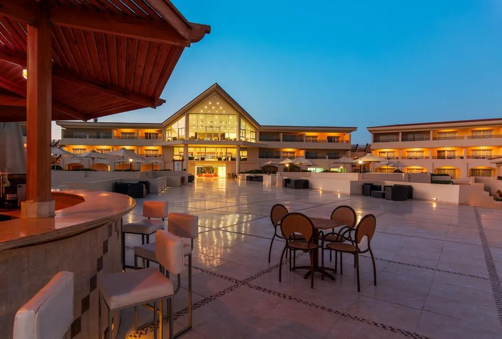Bar, Cleopatra Luxury Resort Makadi Bay - Adults Only, Red Sea Riviera