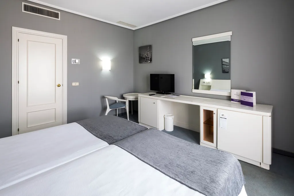 DOUBLE STANDARD Room, Ilunion Alcora Sevilla, Seville