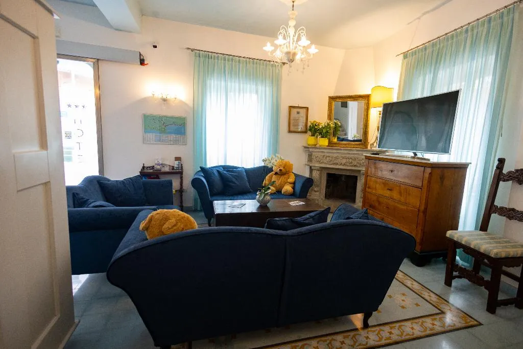 Lobby, Villa Nefele, Catania