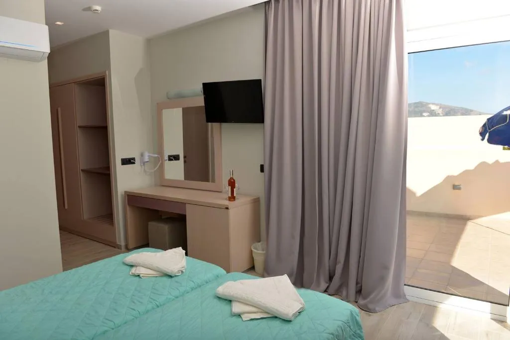 DOUBLE DELUXE Room, Alexander the Great Hotel, Zante