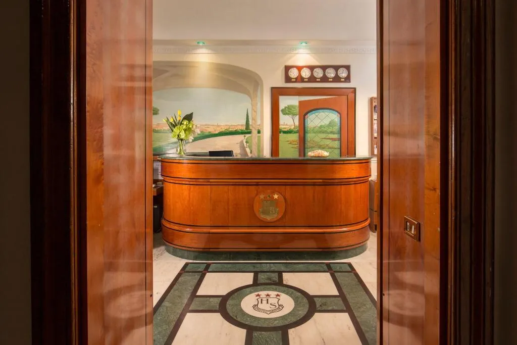 Lobby, Sonya, Rome