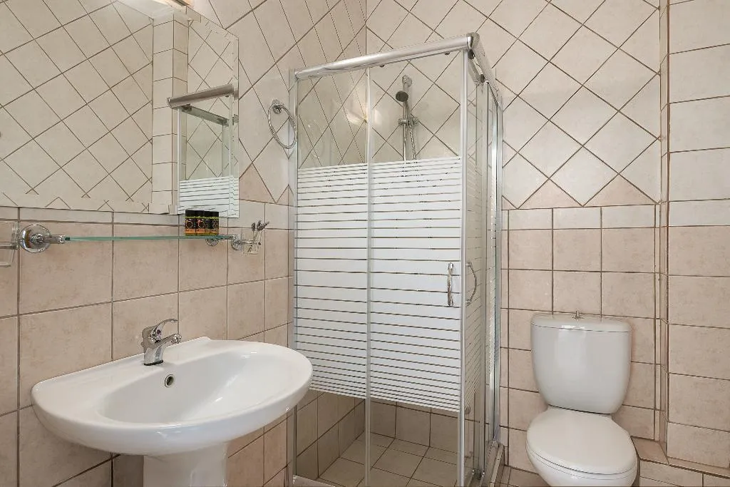 SUITE ONE BEDROOM ONE BATHROOM Room, Artemis Apartments, Crete