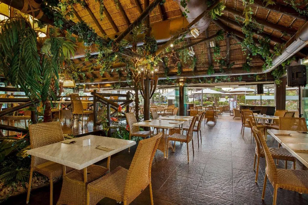 Restaurant, Wyndham Grand Costa del Sol, Costa Del Sol