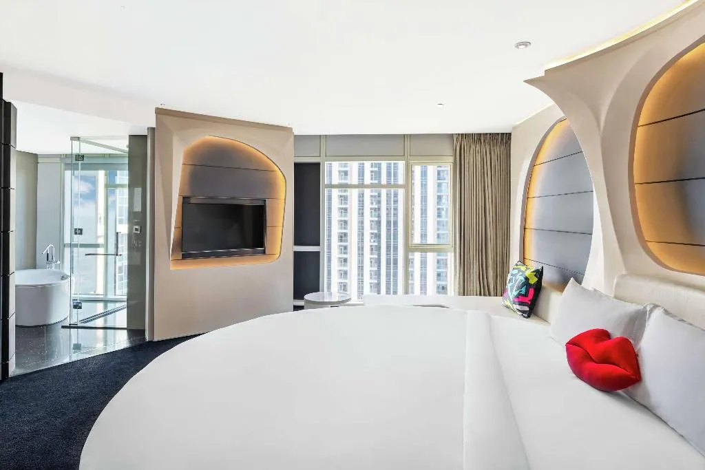Room, V Hotel Dubai, Curio Collection by Hilton, Dubai