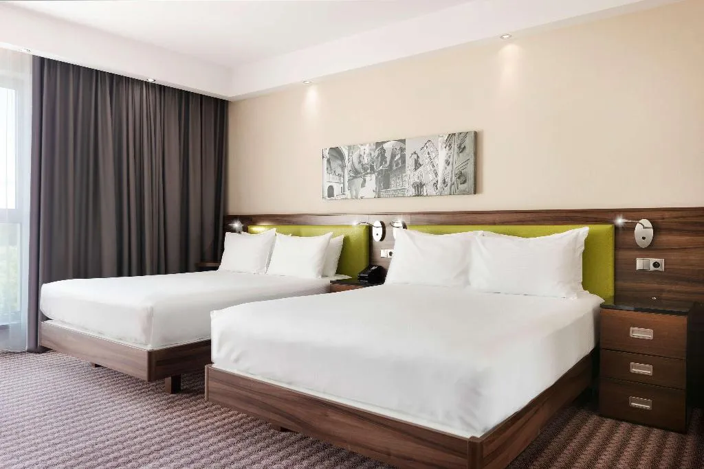 FAMILY ROOM TWO QUEEN BEDS Room, Hampton By Hilton Krakow, Krakow