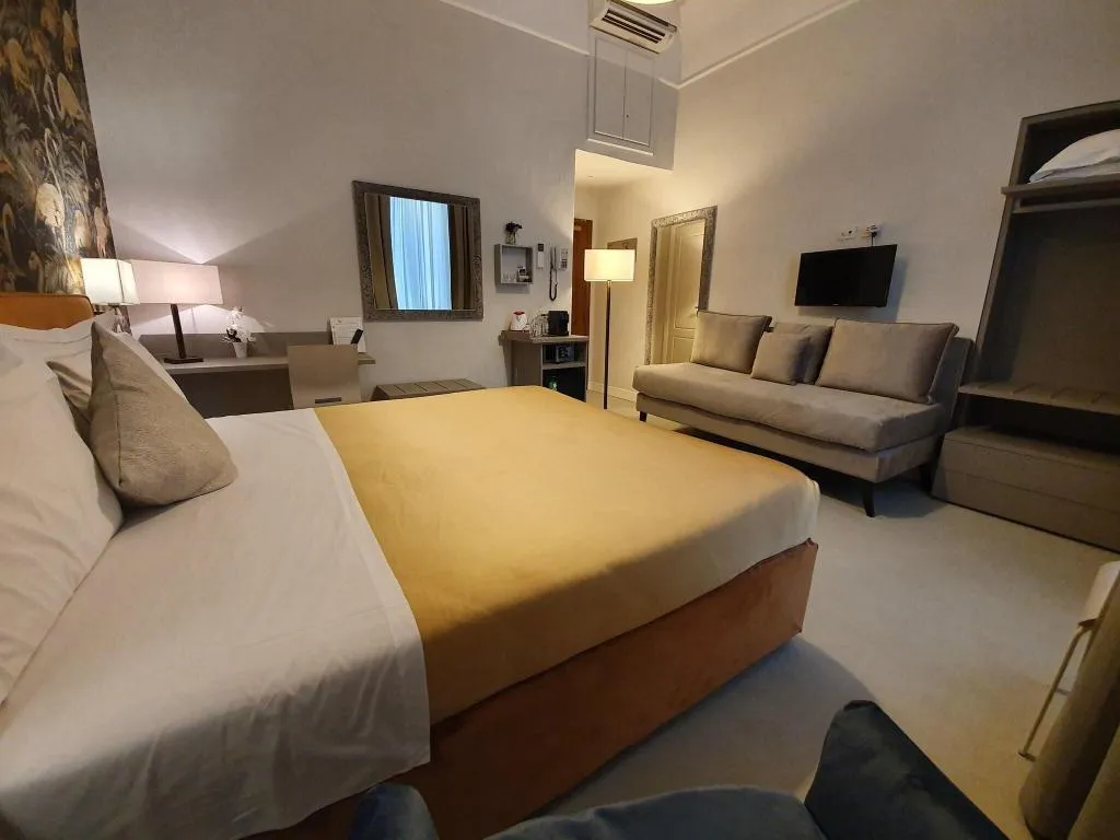 TRIPLE SUPERIOR Room, Maxim Axial, Florence
