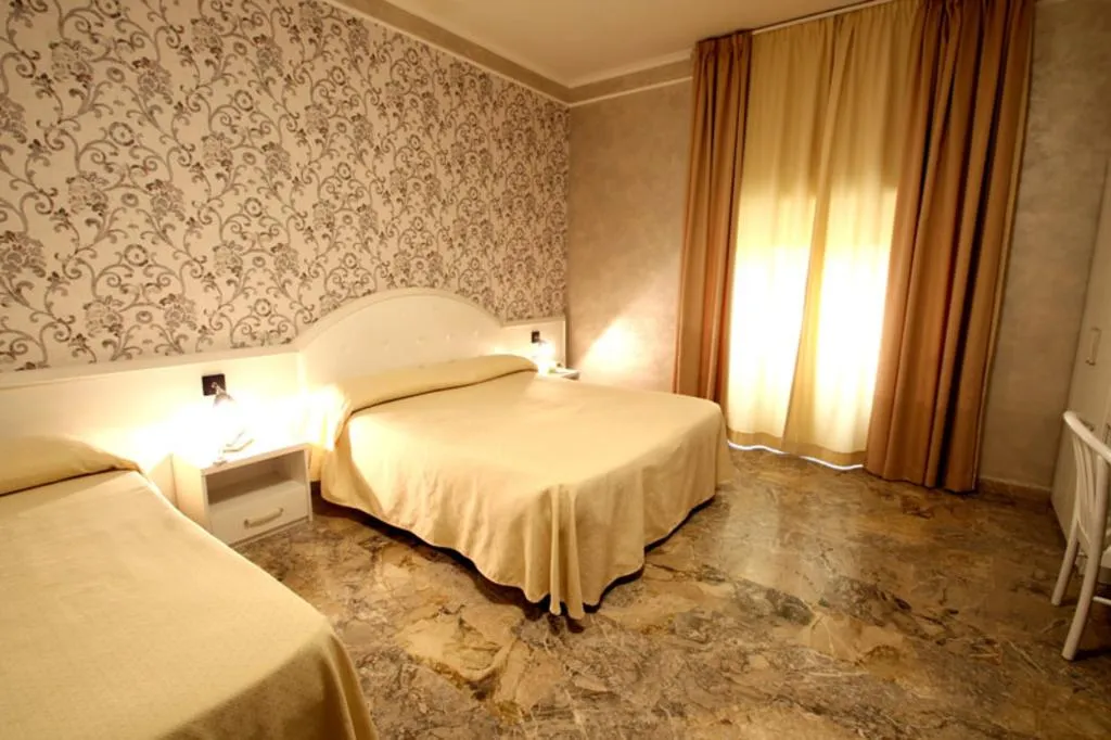 QUADRUPLE STANDARD Room, Hotel Orazia, Rome