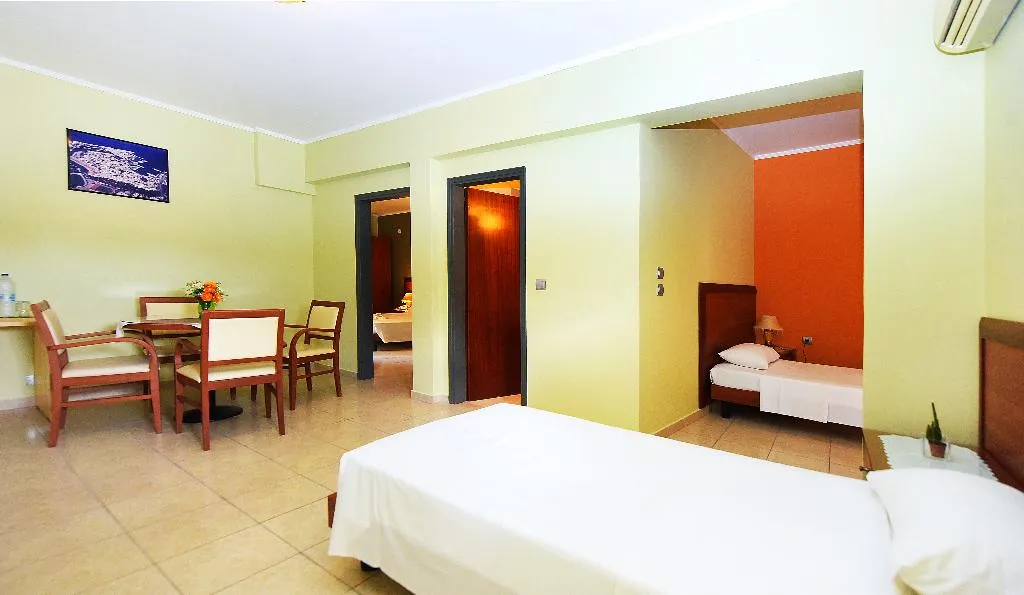 FAMILY ROOM STANDARD Room, Hotel Esmeralda, Rhodes
