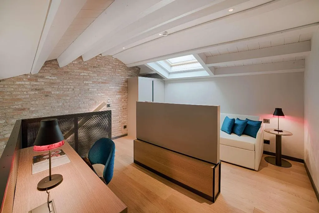 JUNIOR SUITE DUPLEX Room, NH Collection Venezia Murano Villa, Venice