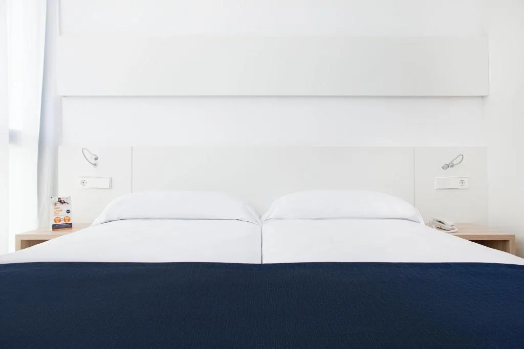 Room, Globales Acis & Galatea Hotel, Madrid
