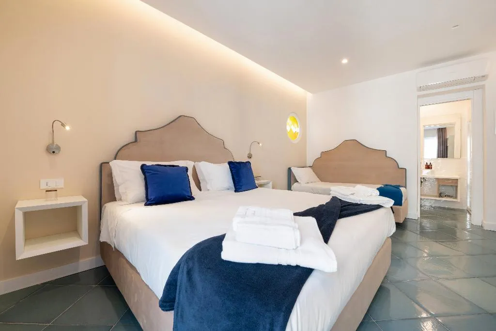 JUNIOR SUITE CLASSIC Room, Sorrento City, Naples
