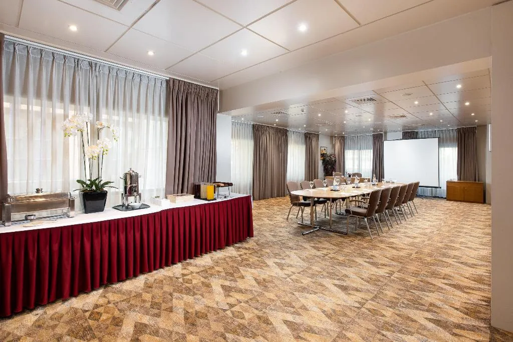 Conferences, Crowne Plaza Athens, Athens