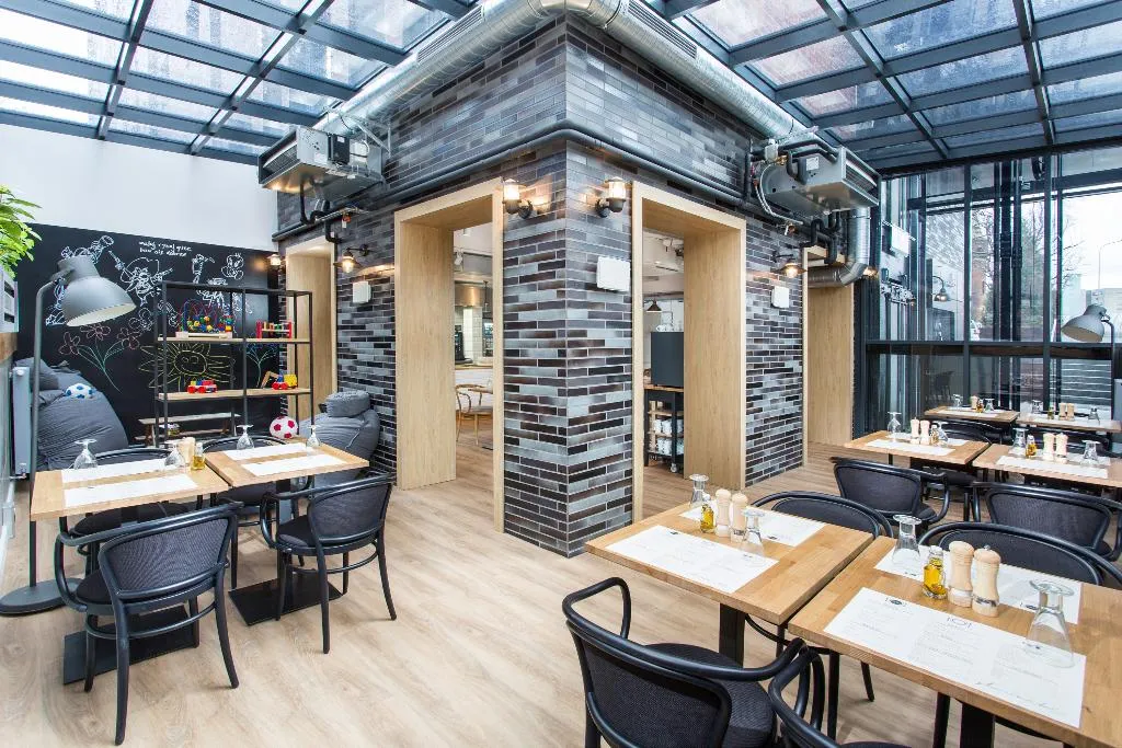 Restaurant, Smart Hotel Garnizon, Gdansk