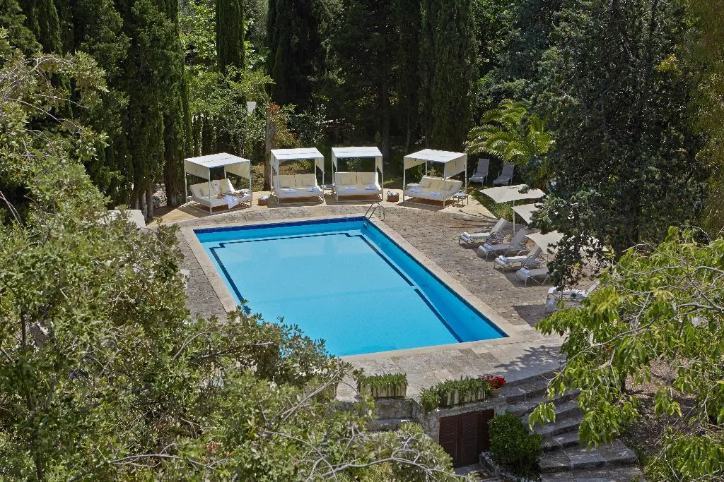 Pool, L´Hermitage, Majorca