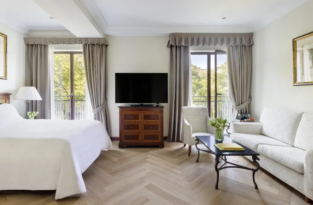 Room CLUB PREMIUM Room, InterContinental Madrid, Madrid