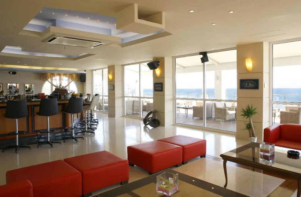 Bar, Glaros Beach, Crete
