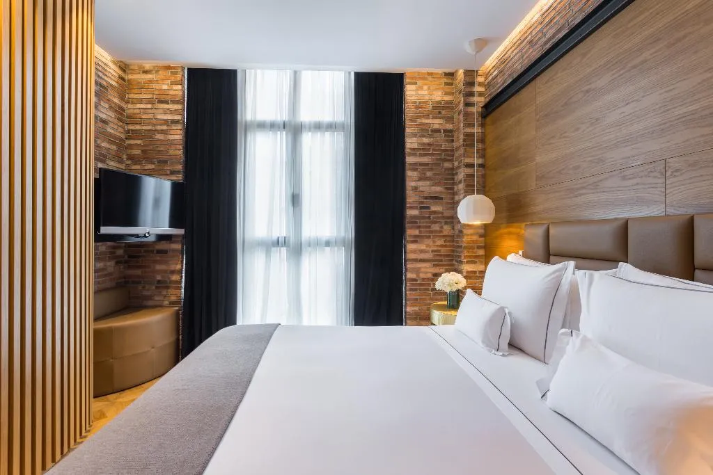 STUDIO STANDARD Room, Monument Hotel, Barcelona