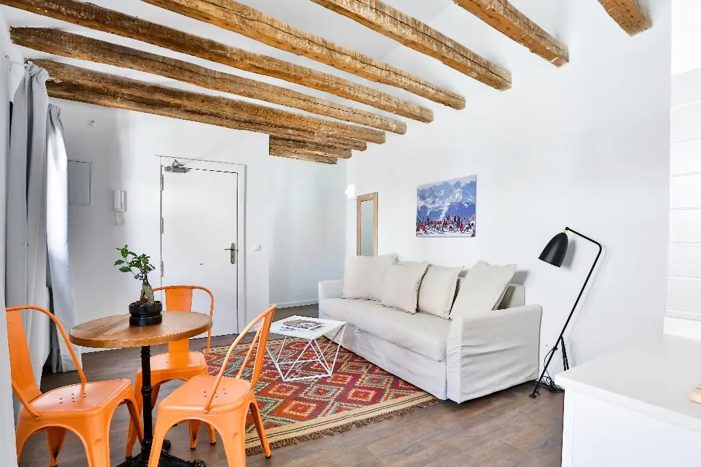 STUDIO STANDARD Room, Urban Vida Calatrava, Madrid