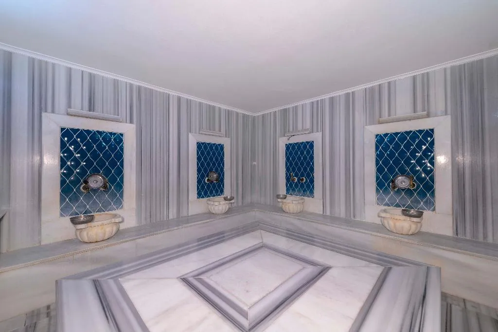 Sports and Entertainment, Asteria Collection Side, Antalya