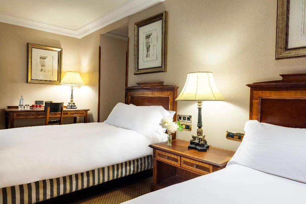 TWIN CLASSIC Room, InterContinental Madrid, Madrid