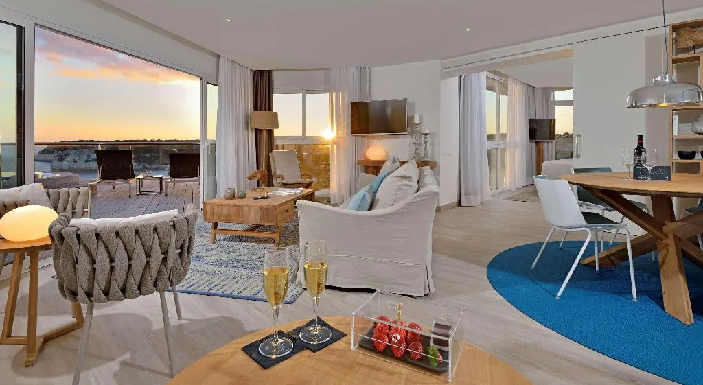 Room, Meliá Cala Galdana, Menorca