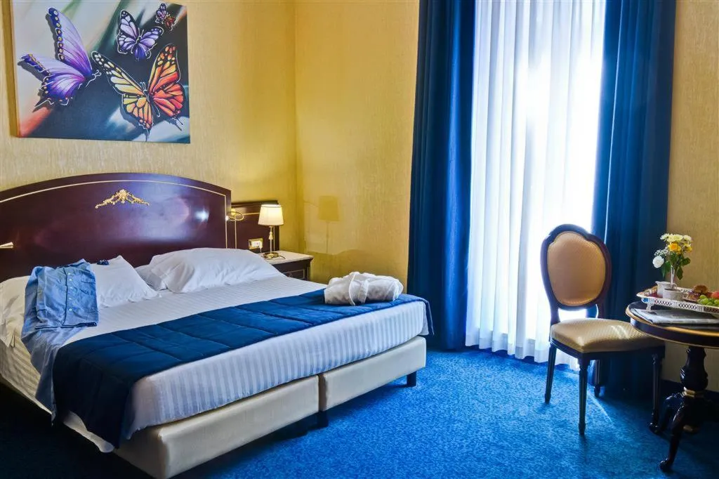 Room, Mondial, Rome