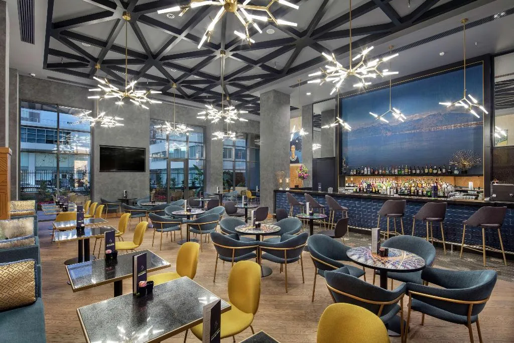 Restaurant, Doubletree Hilton Antalya City Centre, Antalya