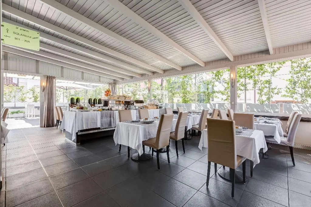 Restaurant, Best Western Cinemusic Hotel, Naples