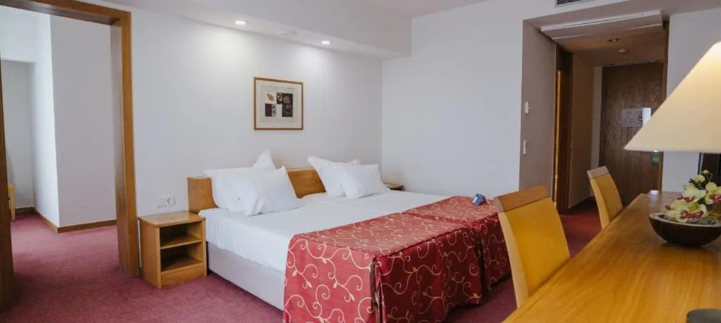 TRIPLE STANDARD Room, Premium Porto Maia, Porto
