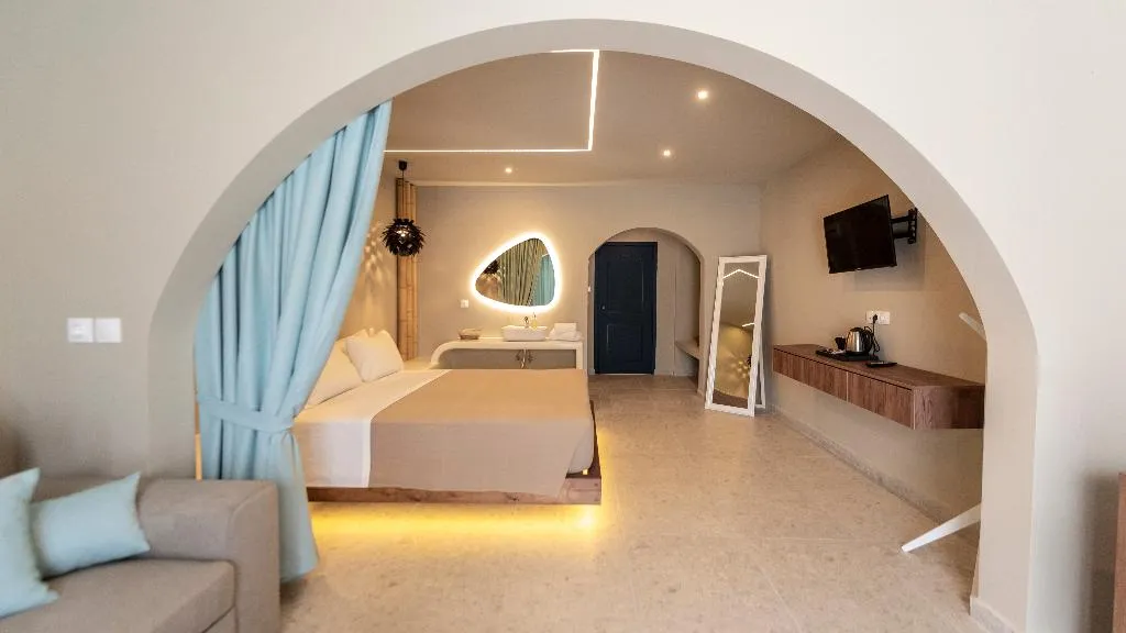 JUNIOR SUITE PREMIUM GARDEN VIEW Room, Fantasy, Rhodes