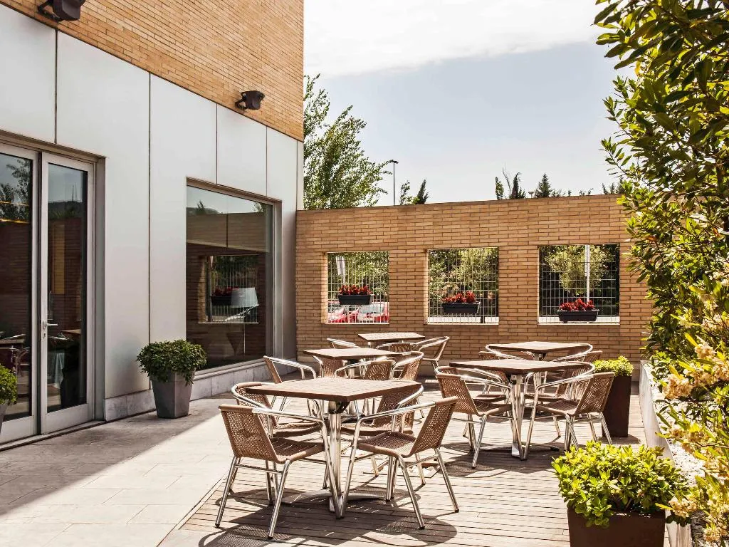 Restaurant, Ibis Barcelona Molins De Rei, Barcelona