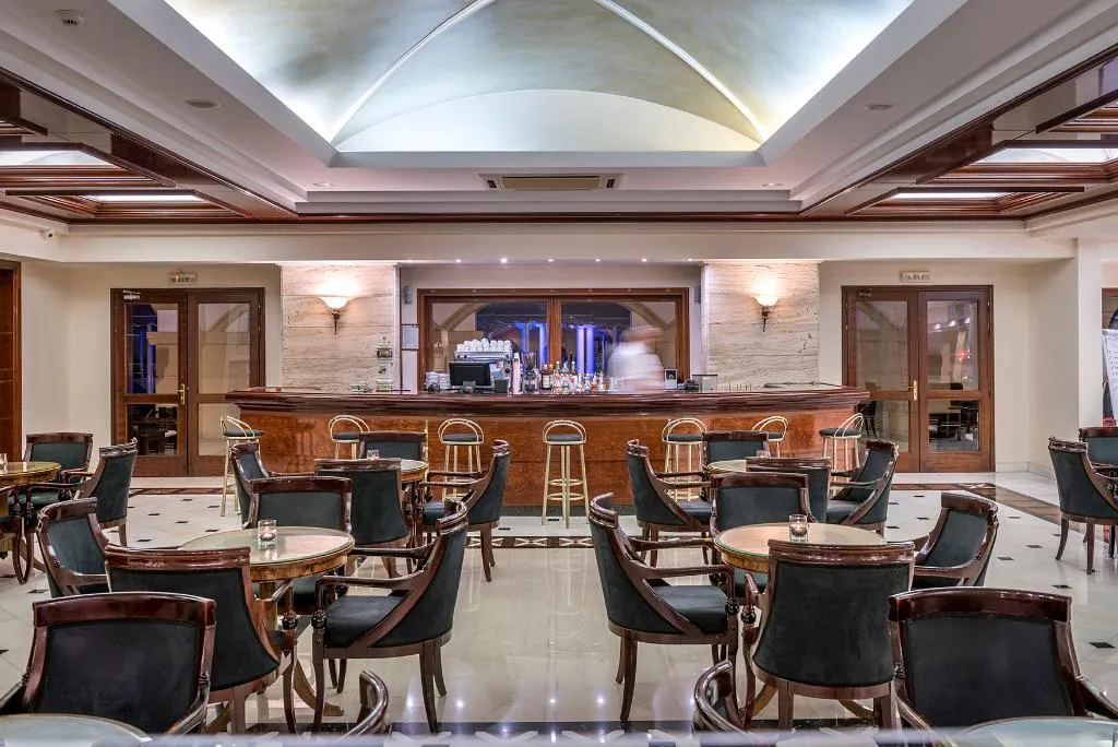 Bar, Mitsis Grand Hotel Beach Hotel, Rhodes